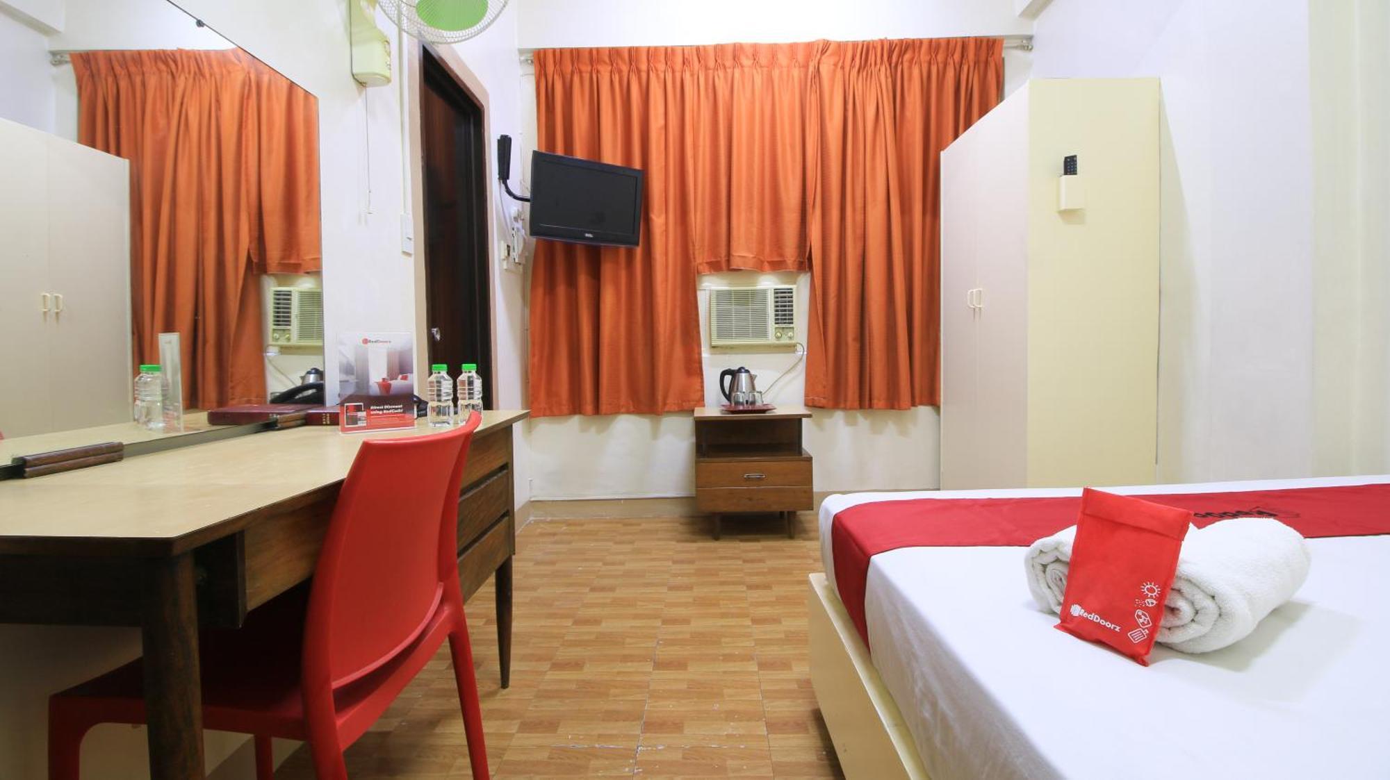 Reddoorz Plus @ Chinatown Binondo Manila Exterior foto